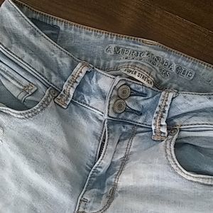 American Eagle Artist Crop Jeans